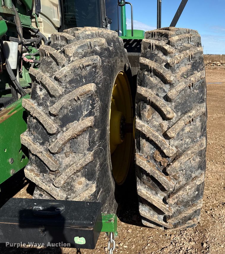 image for item EP2624 2007 John Deere 9330 4WD tractor