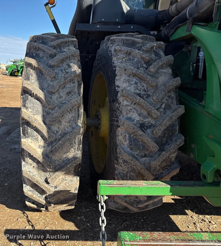 image for item EP2624 2007 John Deere 9330 4WD tractor