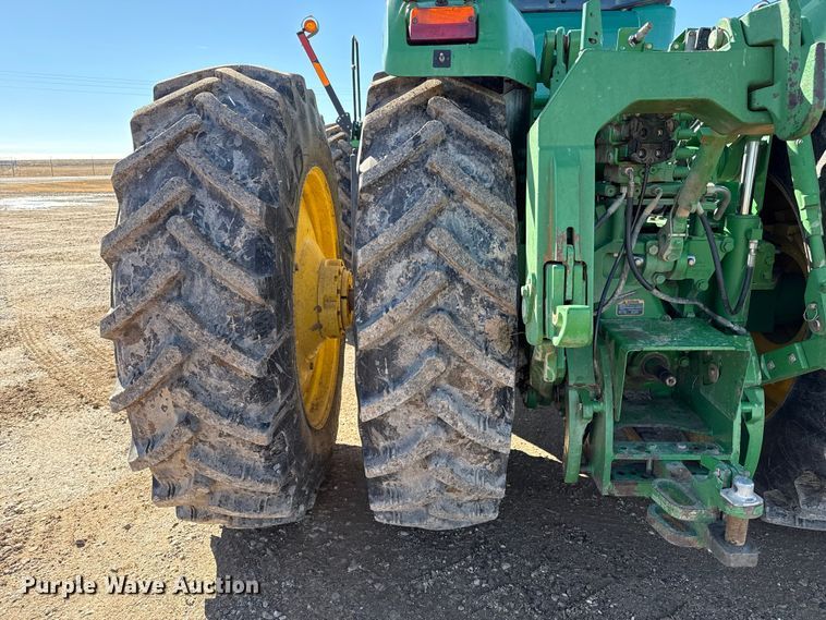 image for item EP2624 2007 John Deere 9330 4WD tractor