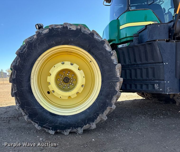 image for item EP2624 2007 John Deere 9330 4WD tractor