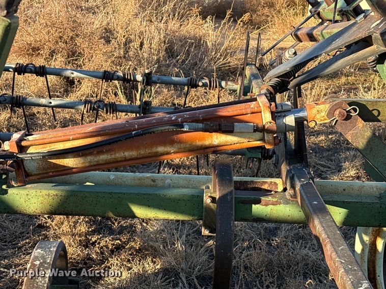 image for item EP2628 Flex King 3432 field cultivator