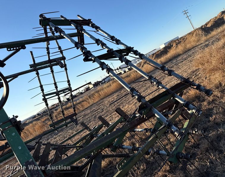 image for item EP2628 Flex King 3432 field cultivator