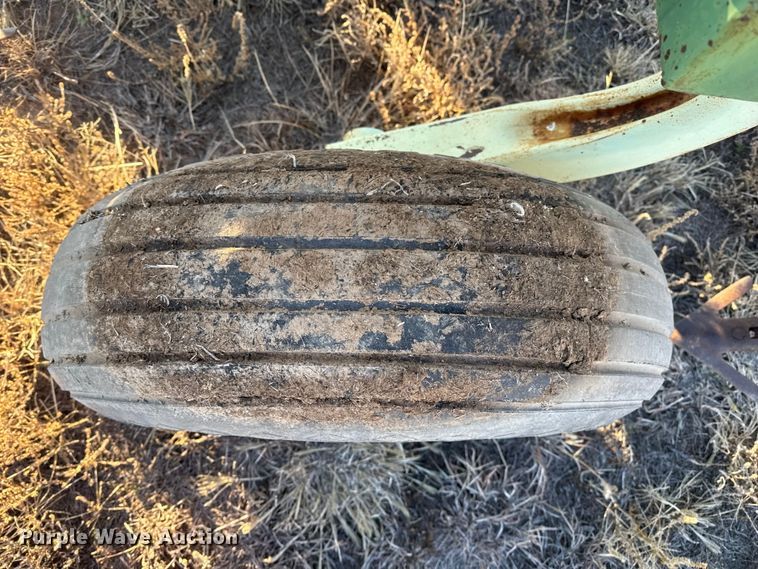 image for item EP2628 Flex King 3432 field cultivator