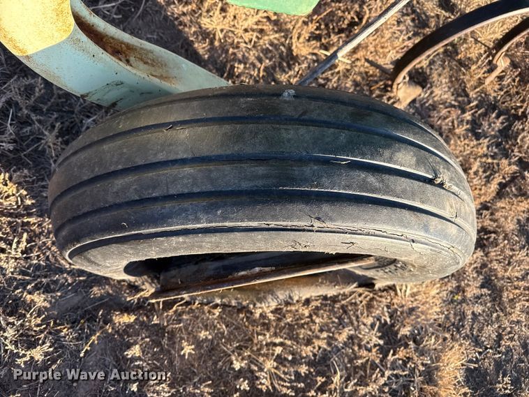 image for item EP2628 Flex King 3432 field cultivator