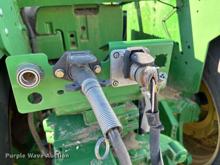 image for item EP2635 2008 John Deere 1890 air seeder