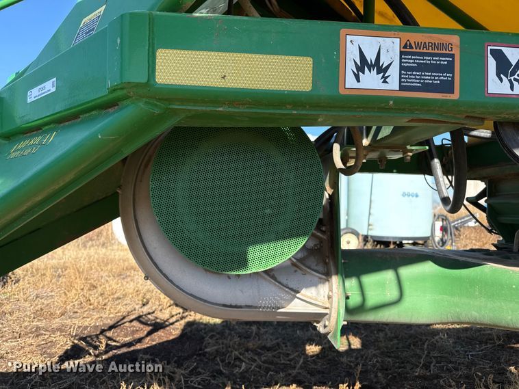 image for item EP2635 2008 John Deere 1890 air seeder