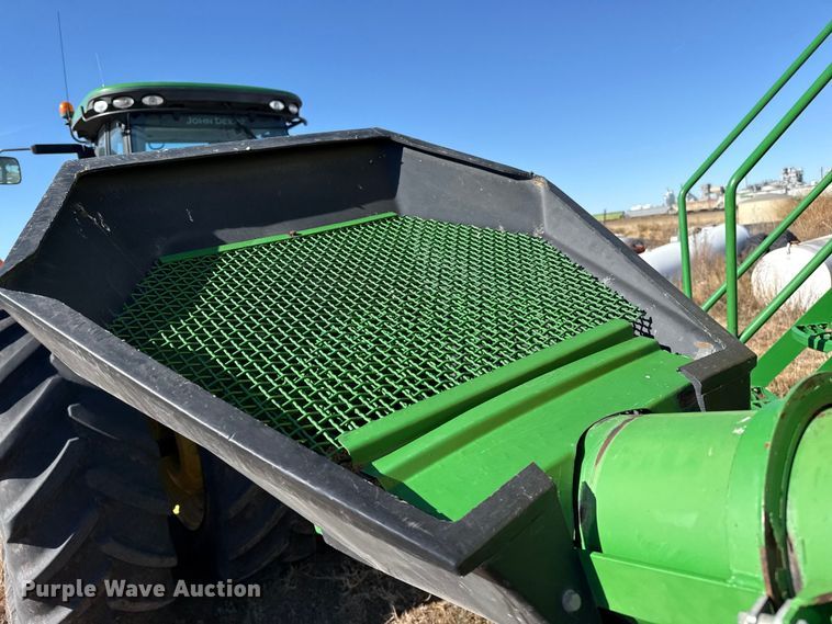 image for item EP2635 2008 John Deere 1890 air seeder