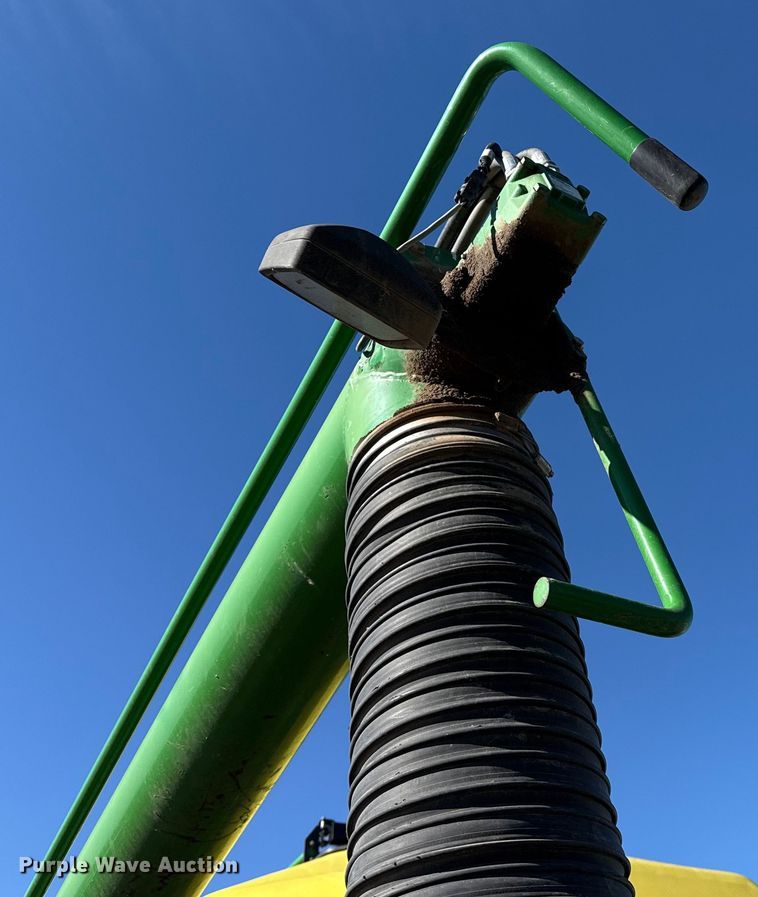 image for item EP2635 2008 John Deere 1890 air seeder