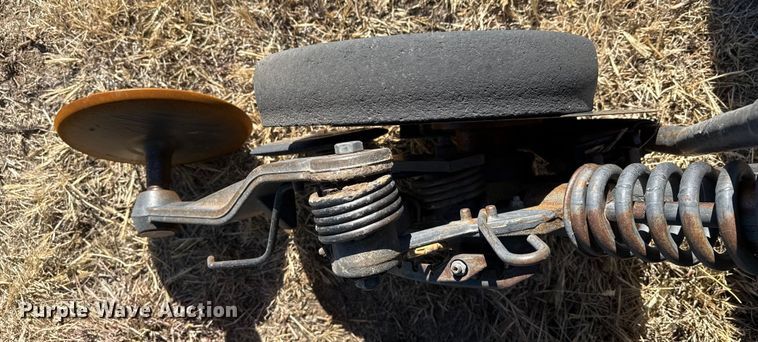 image for item EP2635 2008 John Deere 1890 air seeder