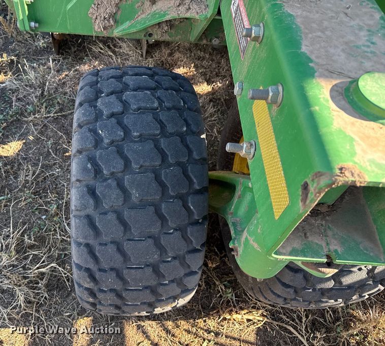 image for item EP2635 2008 John Deere 1890 air seeder