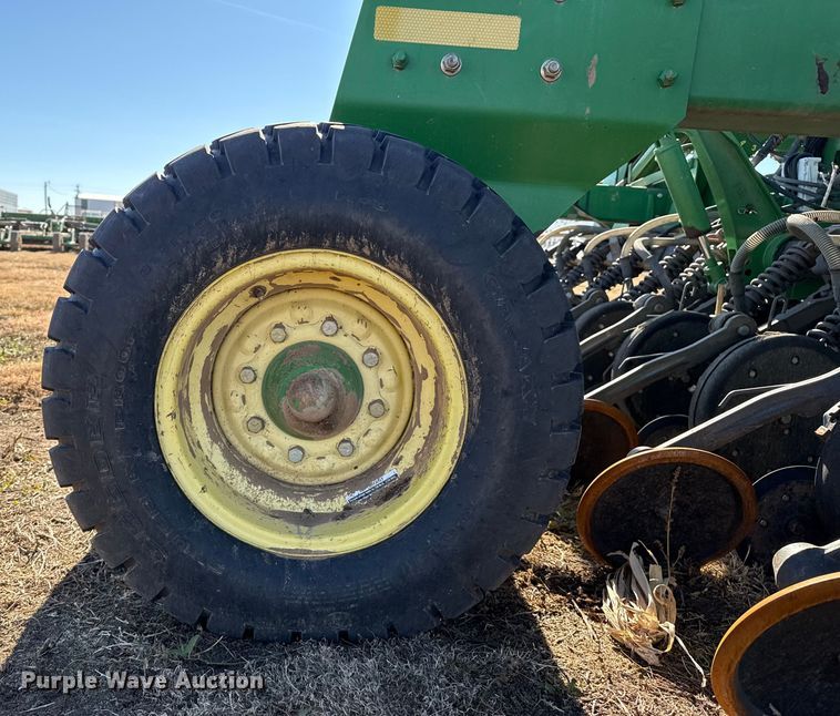 image for item EP2635 2008 John Deere 1890 air seeder