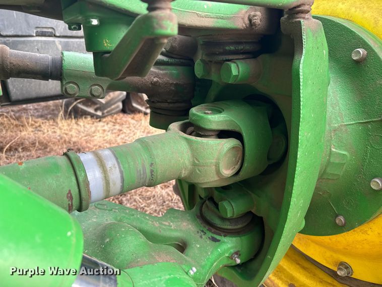 image for item EP2640 2019 John Deere 8245R MFWD tractor