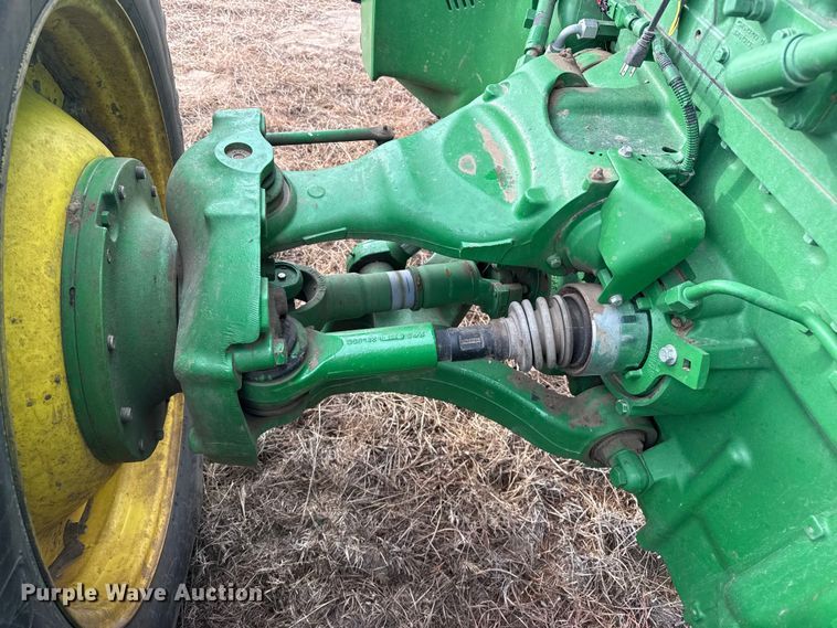 image for item EP2640 2019 John Deere 8245R MFWD tractor