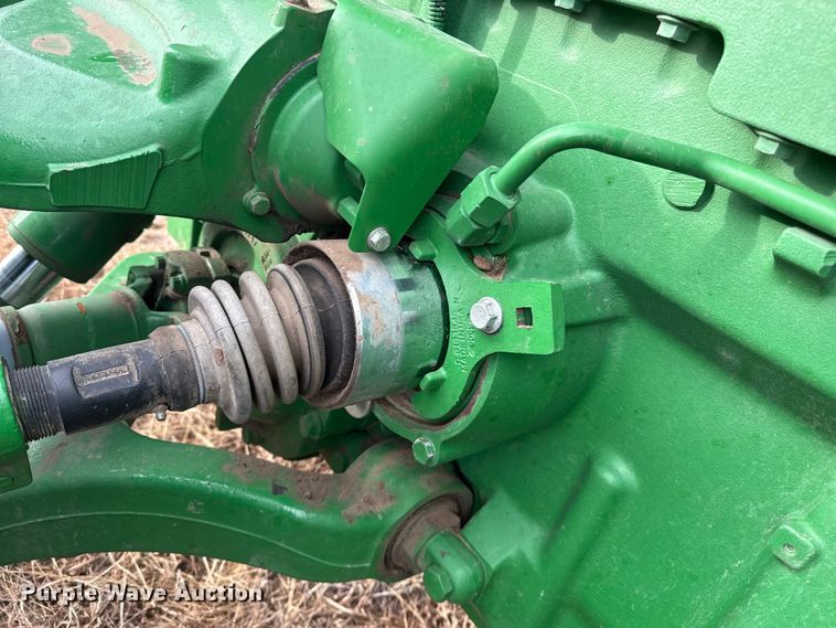 image for item EP2640 2019 John Deere 8245R MFWD tractor