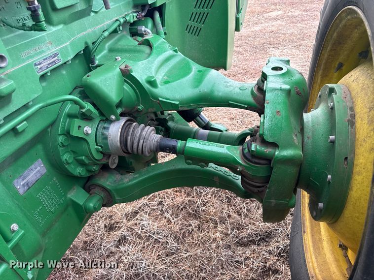 image for item EP2640 2019 John Deere 8245R MFWD tractor