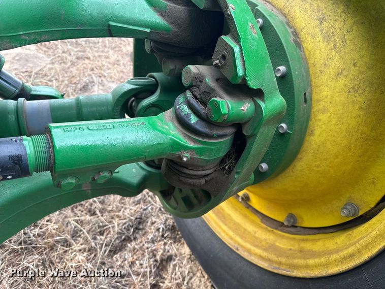 image for item EP2640 2019 John Deere 8245R MFWD tractor