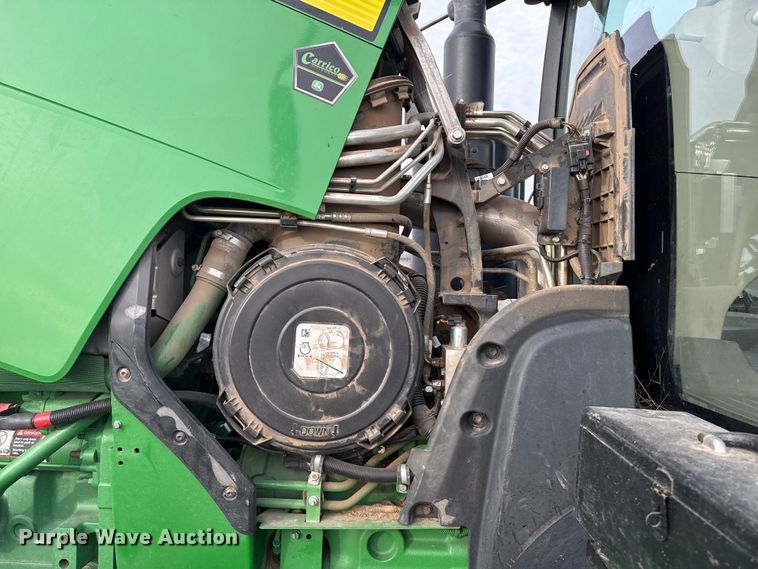 image for item EP2640 2019 John Deere 8245R MFWD tractor