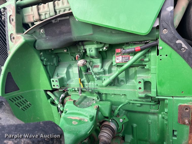 image for item EP2640 2019 John Deere 8245R MFWD tractor