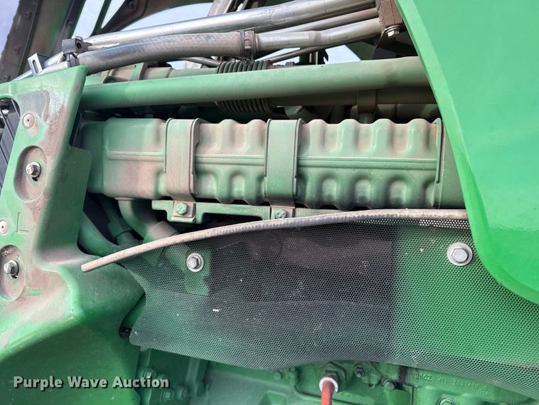 image for item EP2640 2019 John Deere 8245R MFWD tractor