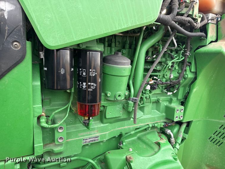 image for item EP2640 2019 John Deere 8245R MFWD tractor