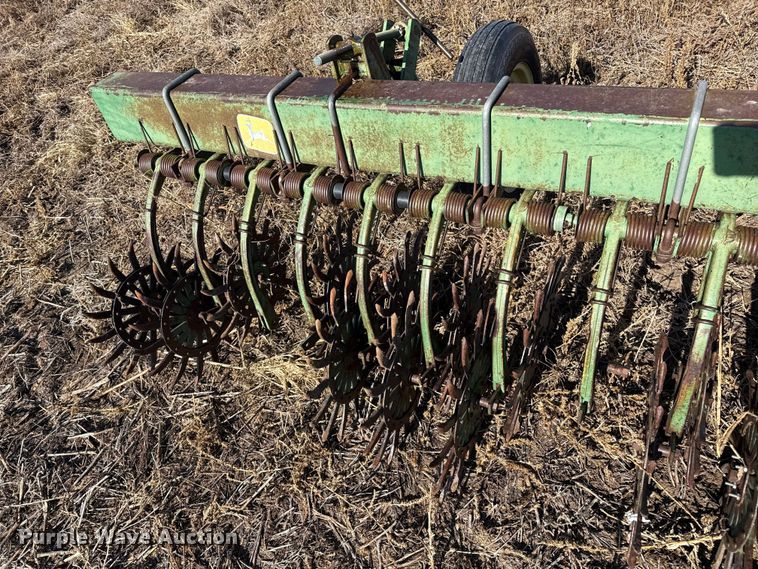 image for item EP2644 John Deere 400 rotary hoe