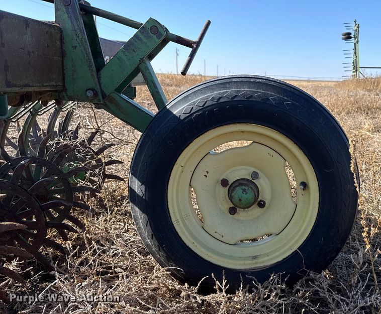 image for item EP2644 John Deere 400 rotary hoe