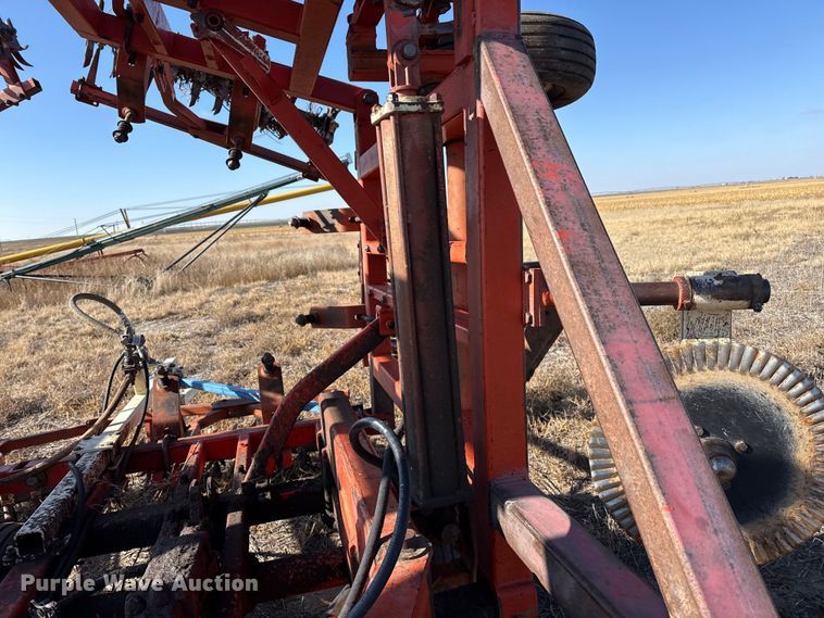 image for item EP2646 Sunflower sweep plow