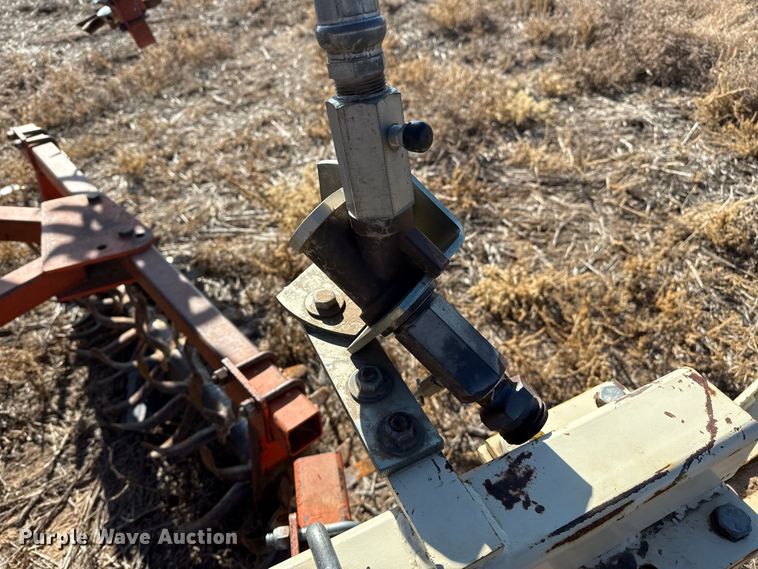 image for item EP2646 Sunflower sweep plow