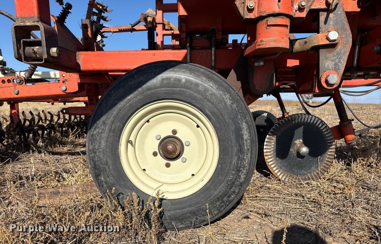 image for item EP2646 Sunflower sweep plow