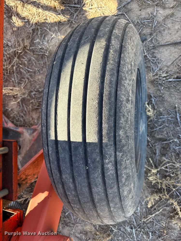 image for item EP2646 Sunflower sweep plow