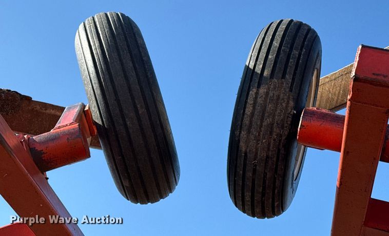 image for item EP2646 Sunflower sweep plow