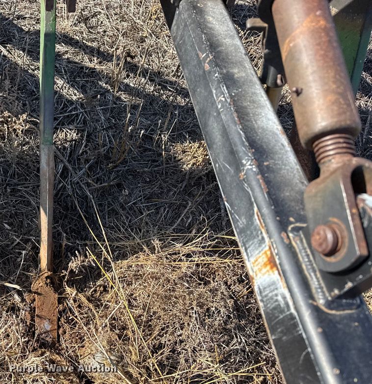 image for item EP2647 In-line ripper