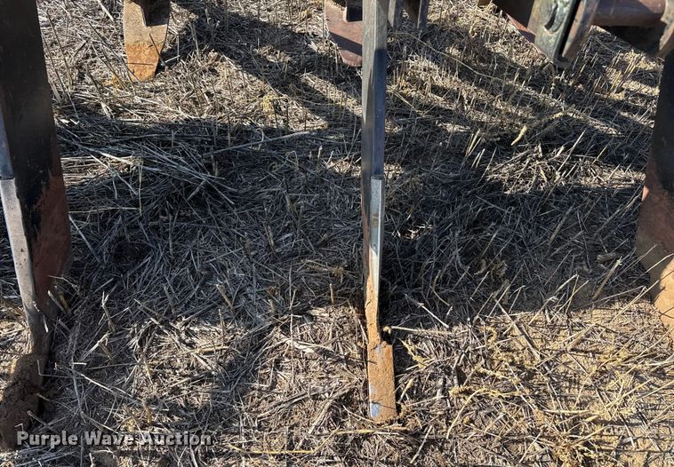 image for item EP2647 In-line ripper