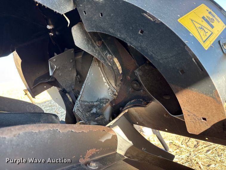 image for item EP2651 2017 Case IH 8240 combine