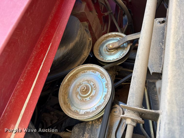 image for item EP2651 2017 Case IH 8240 combine