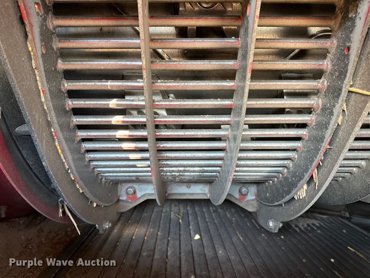 image for item EP2651 2017 Case IH 8240 combine