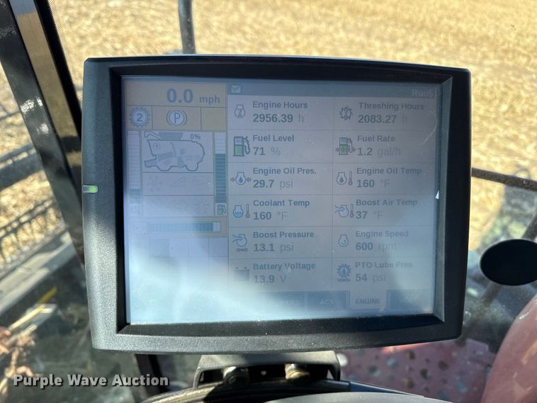 image for item EP2651 2017 Case IH 8240 combine