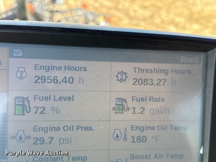 image for item EP2651 2017 Case IH 8240 combine