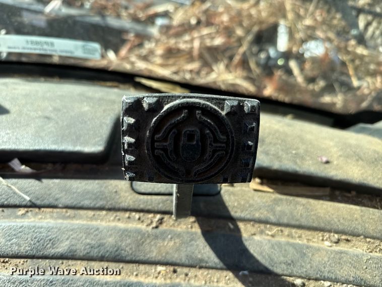 image for item EP2651 2017 Case IH 8240 combine