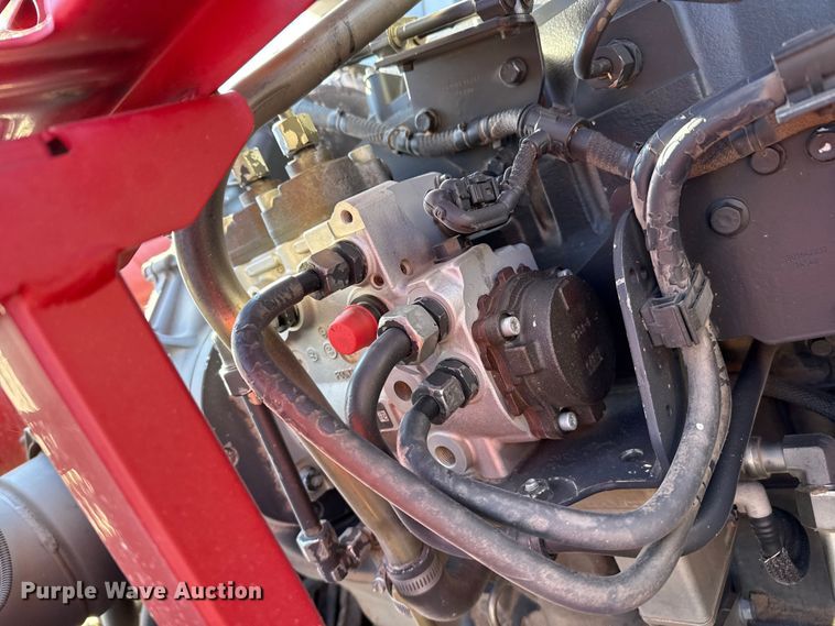 image for item EP2651 2017 Case IH 8240 combine