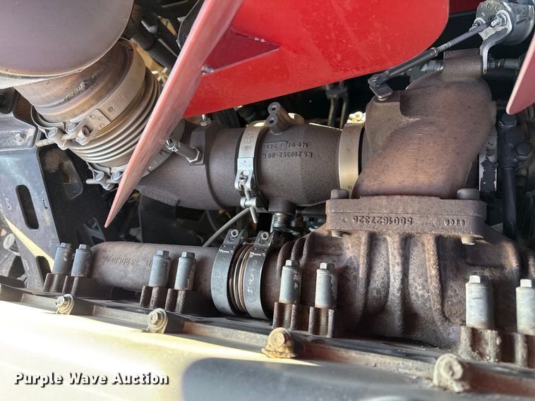 image for item EP2651 2017 Case IH 8240 combine