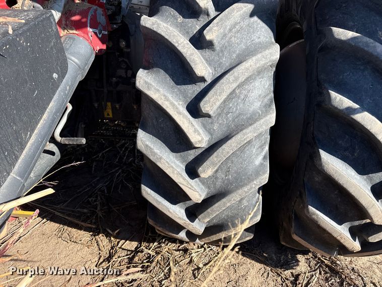 image for item EP2651 2017 Case IH 8240 combine