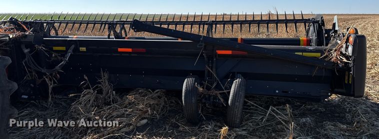 image for item EP2652 2015 Macdon D65-D draper head