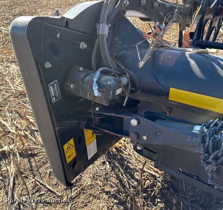 image for item EP2652 2015 Macdon D65-D draper head