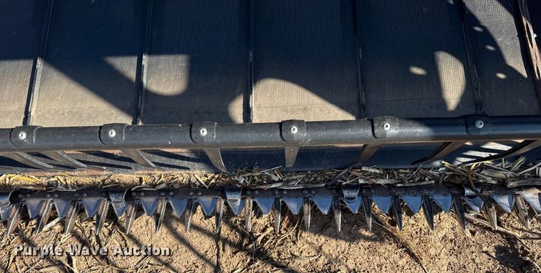 image for item EP2652 2015 Macdon D65-D draper head