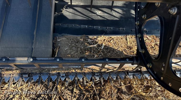 image for item EP2652 2015 Macdon D65-D draper head