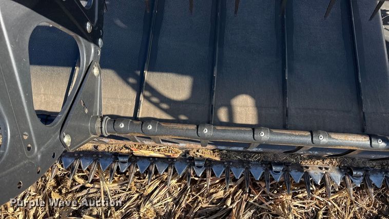 image for item EP2652 2015 Macdon D65-D draper head