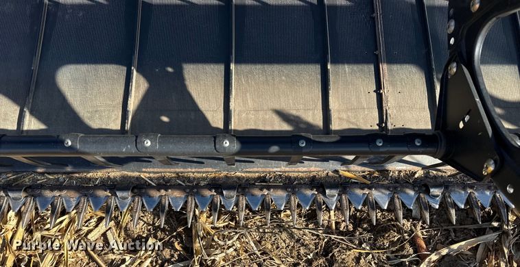 image for item EP2652 2015 Macdon D65-D draper head