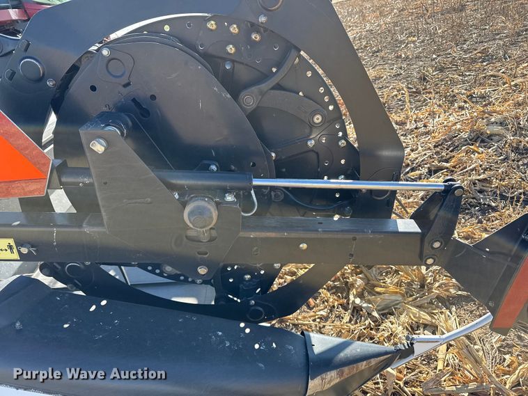 image for item EP2652 2015 Macdon D65-D draper head