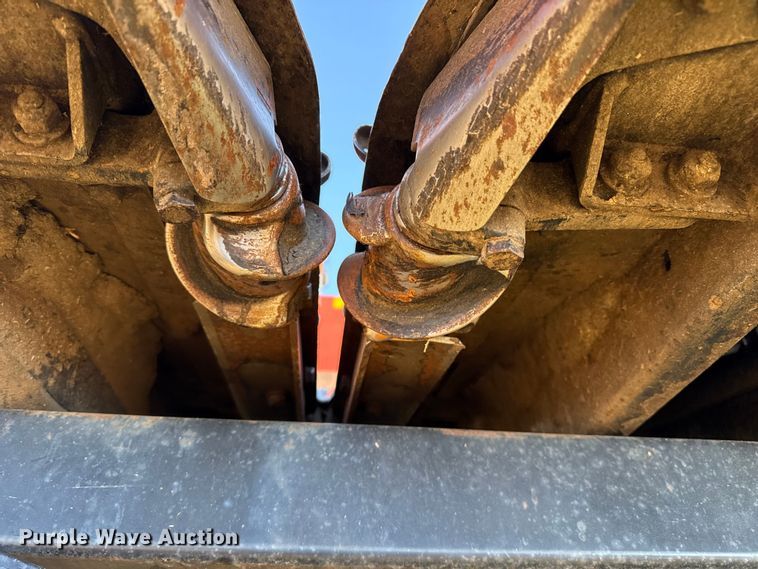 image for item EP2655 2014 Case IH 4412 corn head